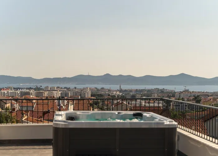 Skyline Retreat 자다르