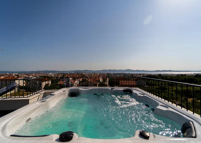 Skyline Retreat 아파트